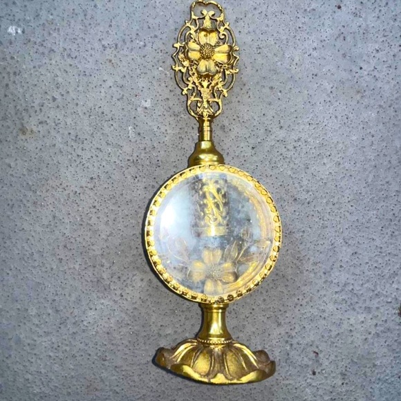 ⚜️VINTAGE BRASS & GLASS PARFÜM BOTTLE - Picture 1 of 4